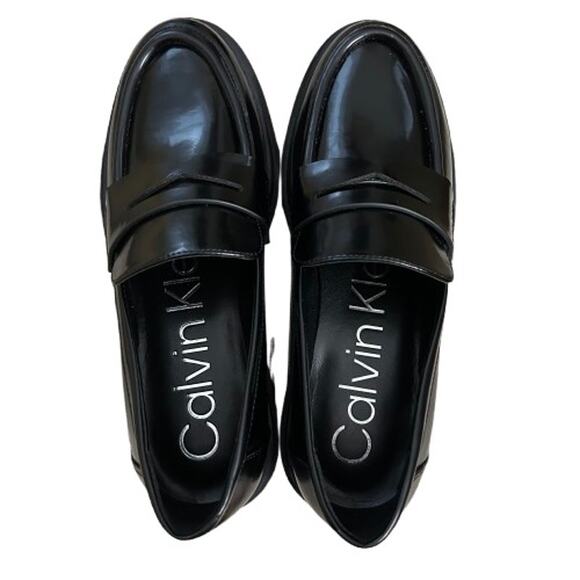 EUC Calvin Klein Women's Black Grant Slip-On Lug Sole Casual Loafer. Size 6.5 - Picture 4 of 9